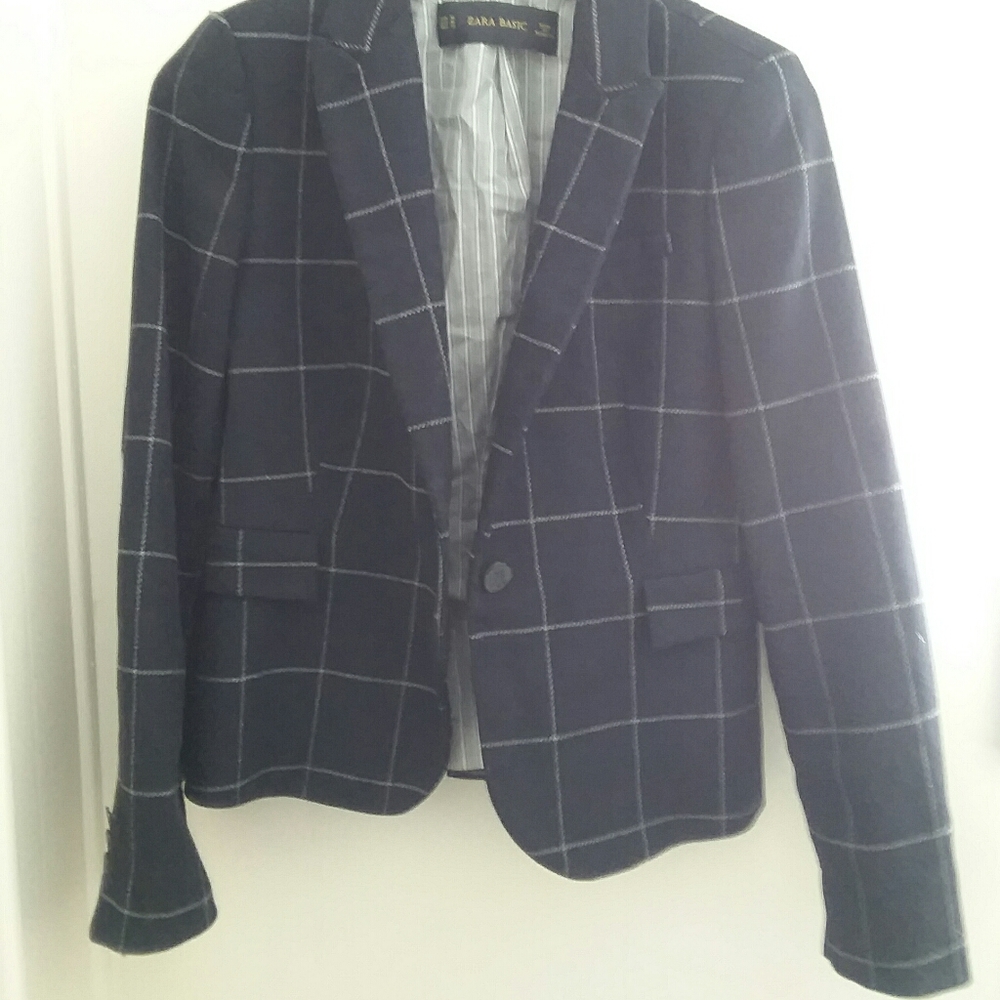 Zara Basic Size M Blazer